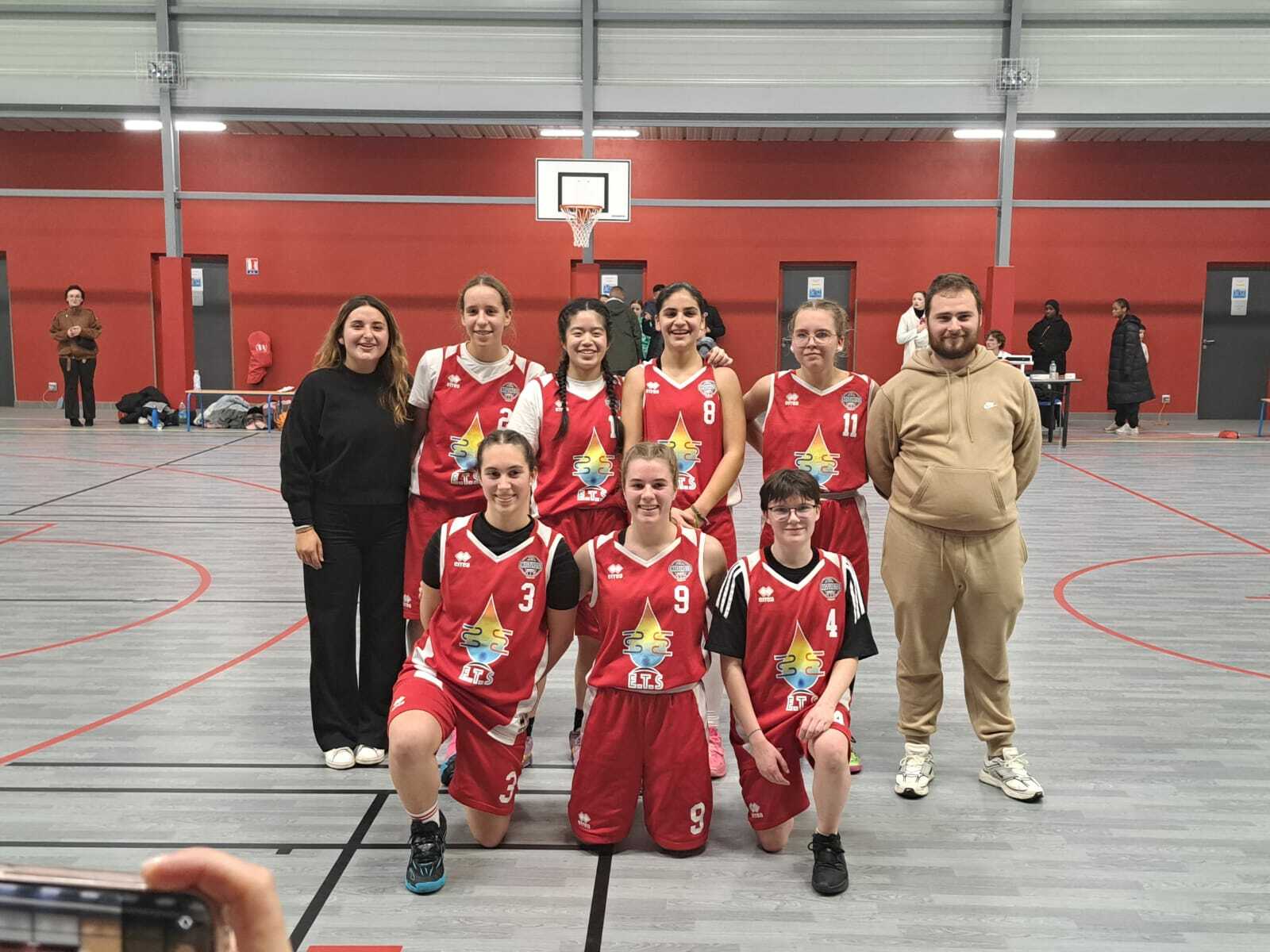 ADA BLOIS BASKET 41 - 2 - LA MAG U18 F